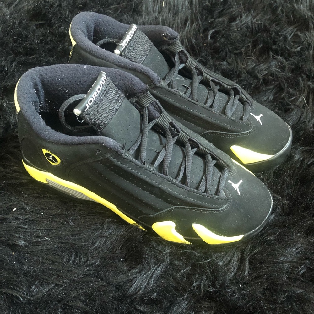 Jordan 14 thunder (taking offers)
